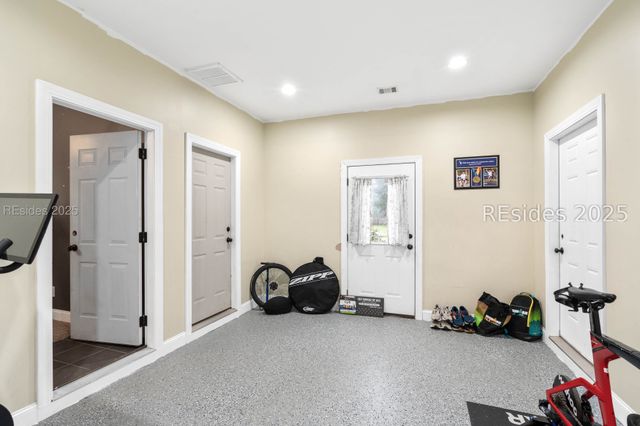 53 Graham Hall N, Ridgeland, SC 29936