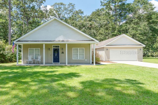 53 Graham Hall N, Ridgeland, SC 29936