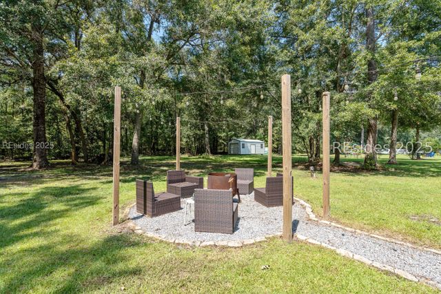 53 Graham Hall N, Ridgeland, SC 29936