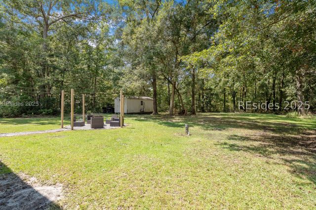 53 Graham Hall N, Ridgeland, SC 29936