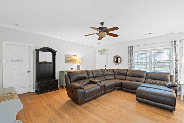 53 Graham Hall N, Ridgeland, SC 29936