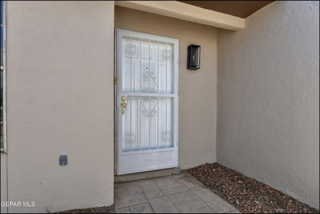 132 MASQUERADE Lane, El Paso, TX 79912