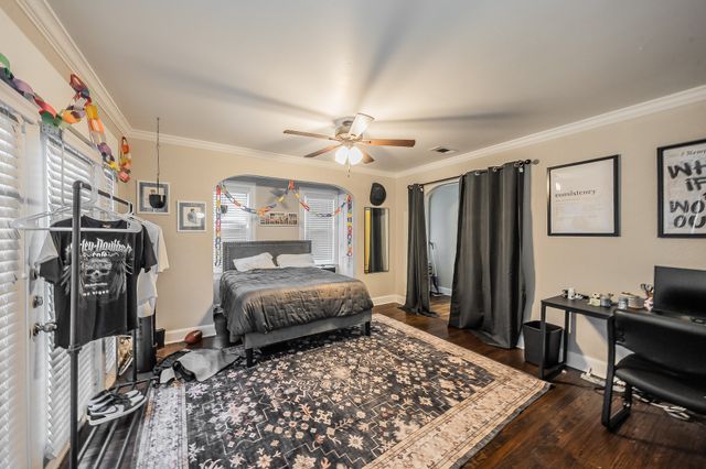 3257 Greene Avenue, Fort Worth, TX 76109
