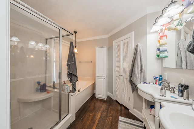 3257 Greene Avenue, Fort Worth, TX 76109