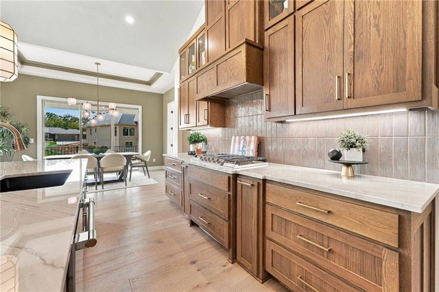 1117 Hummingbird Court, Greenwood, MO 64034
