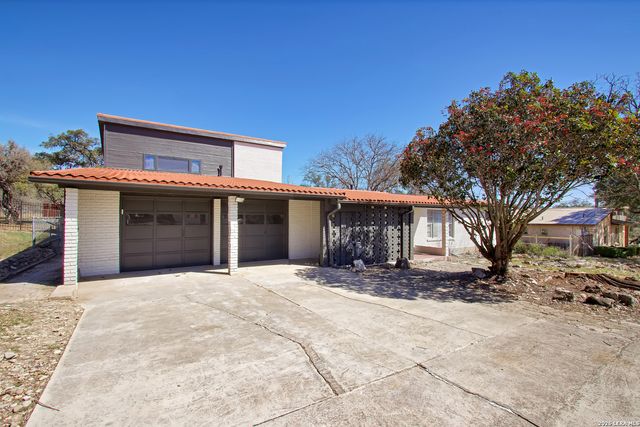 6563 Fox Run, San Antonio, TX 78233