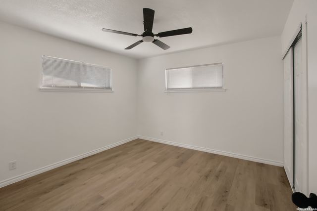 6563 Fox Run, San Antonio, TX 78233