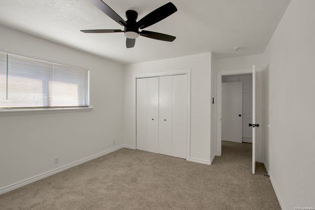 6563 Fox Run, San Antonio, TX 78233