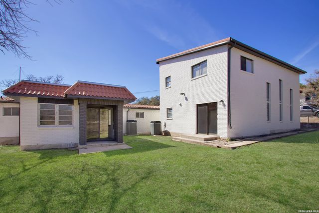 6563 Fox Run, San Antonio, TX 78233