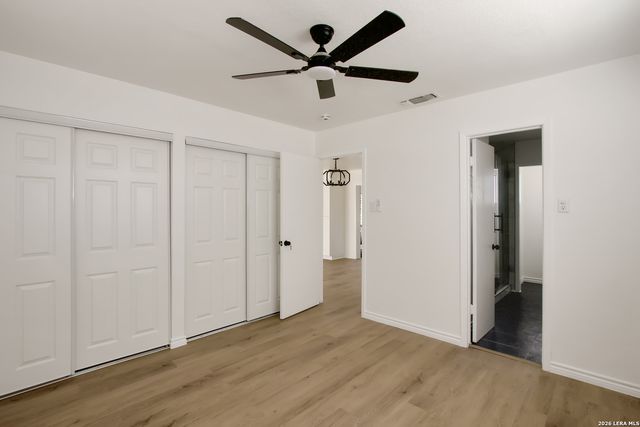 6563 Fox Run, San Antonio, TX 78233