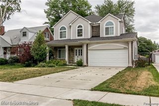 2806 BENJAMIN Avenue, Royal Oak, MI 48073