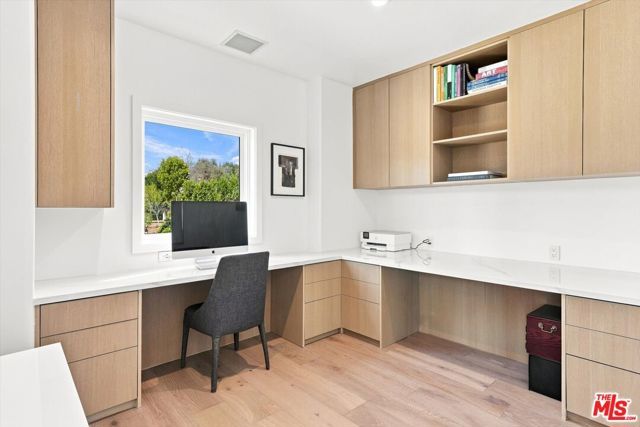 1027 Ravoli Drive, Los Angeles, CA 90272