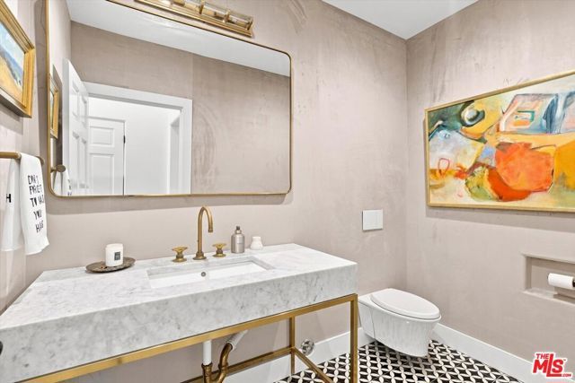 1027 Ravoli Drive, Los Angeles, CA 90272