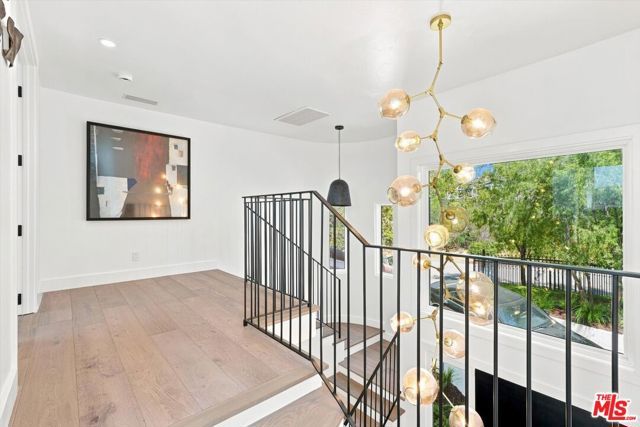1027 Ravoli Drive, Los Angeles, CA 90272
