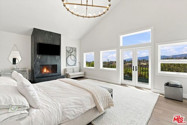 1027 Ravoli Drive, Los Angeles, CA 90272
