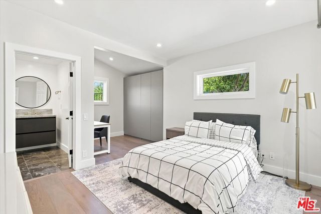 1027 Ravoli Drive, Los Angeles, CA 90272