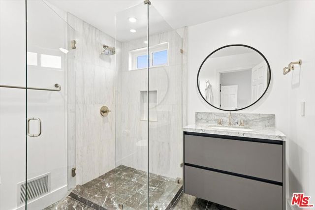 1027 Ravoli Drive, Los Angeles, CA 90272