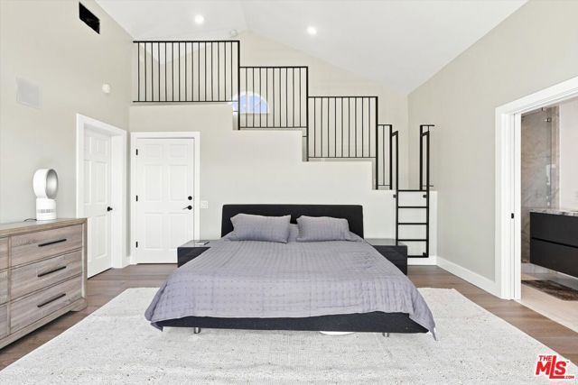 1027 Ravoli Drive, Los Angeles, CA 90272