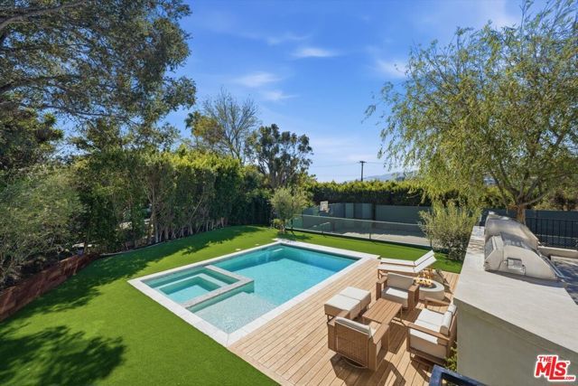 1027 Ravoli Drive, Los Angeles, CA 90272