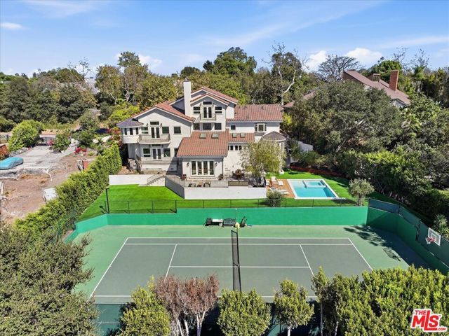 1027 Ravoli Drive, Los Angeles, CA 90272