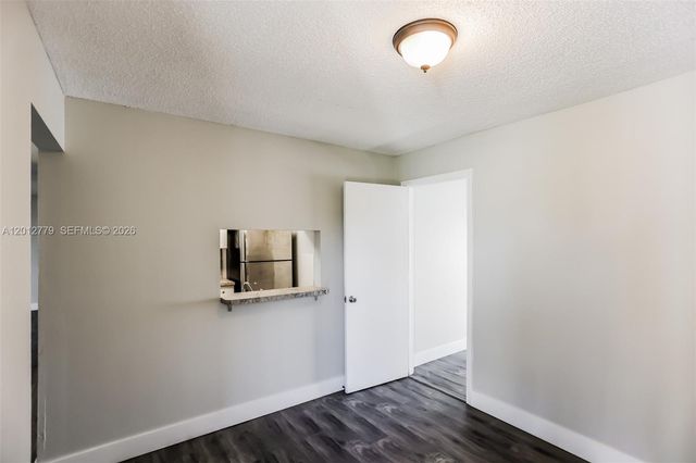 7801 SW 6th Ct, North Lauderdale, FL 33068