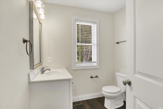 1771 W Victoria Lane, Bloomington, IN 47403