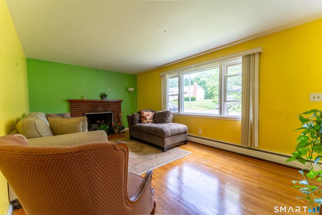 79 Federal Street, Hamden, CT 06514