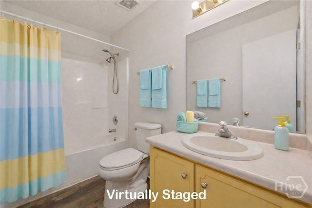 2006 Ossabaw Drive, Hinesville, GA 31313