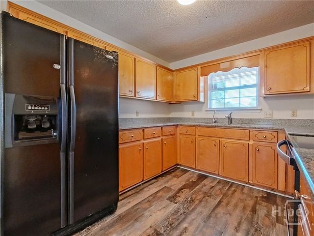 2006 Ossabaw Drive, Hinesville, GA 31313