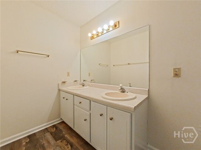 2006 Ossabaw Drive, Hinesville, GA 31313