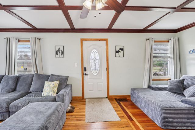 525 Bloomingburg Road, Middletown, NY 10940