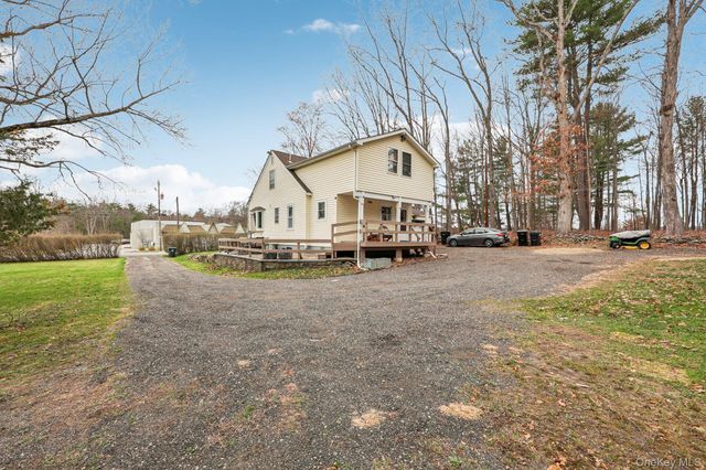 525 Bloomingburg Road, Middletown, NY 10940