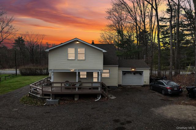 525 Bloomingburg Road, Middletown, NY 10940
