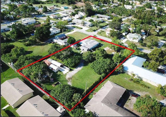 3825 Lakewood Road, Palm Springs, FL 33461