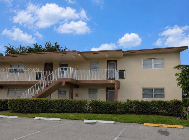 7600 NW 5th Place 108, Margate, FL 33063