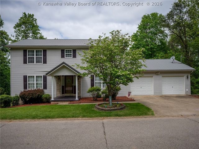 120 Honeysuckle Lane, Dunbar, WV 25064