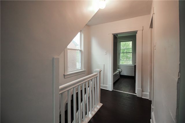 1112 Ingham St, Brighton Heights, PA 15212