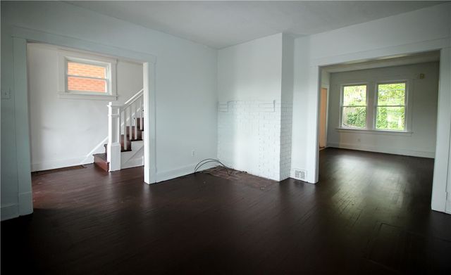 1112 Ingham St, Brighton Heights, PA 15212