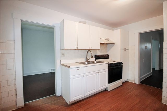 1112 Ingham St, Brighton Heights, PA 15212