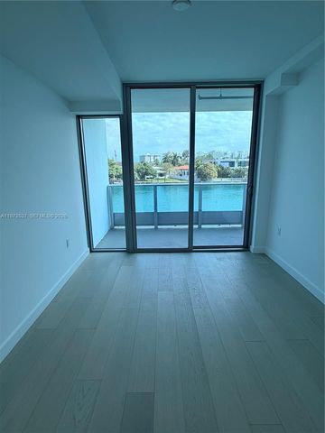 9221 E Bay Harbor Drive 309, Bay Harbor Islands, FL 33154