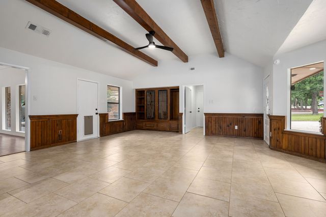 320 S Irving Heights Drive, Irving, TX 75060
