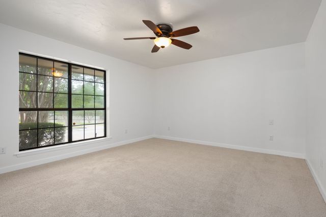 320 S Irving Heights Drive, Irving, TX 75060