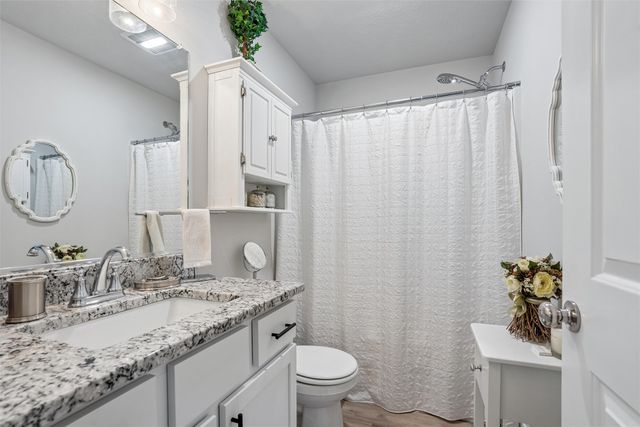 134 Aspen Drive, Norwalk, IA 50211