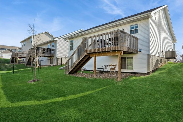 134 Aspen Drive, Norwalk, IA 50211