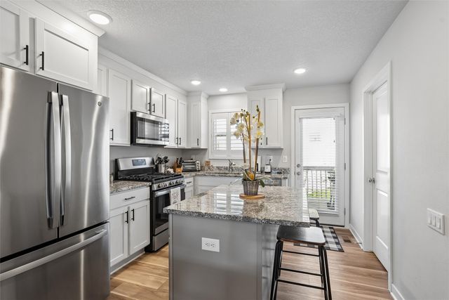 134 Aspen Drive, Norwalk, IA 50211