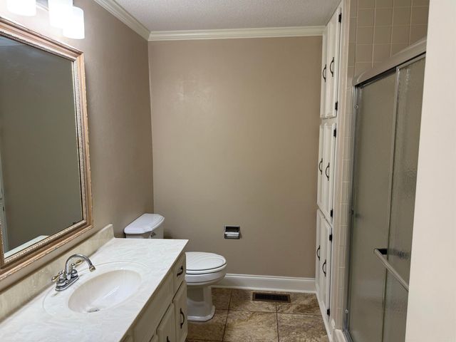 755 N 12th Ave, Piggott, AR 72454