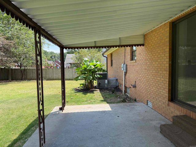 755 N 12th Ave, Piggott, AR 72454