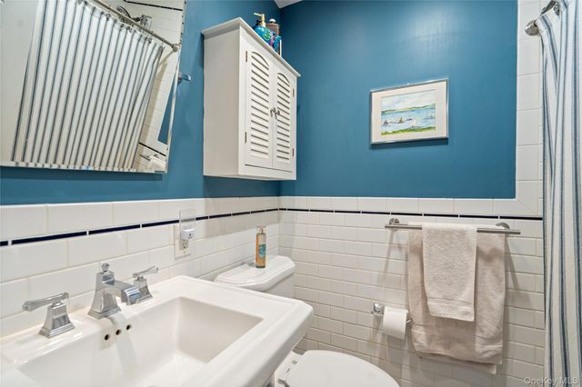 1617 Richard Avenue, Merrick, NY 11566