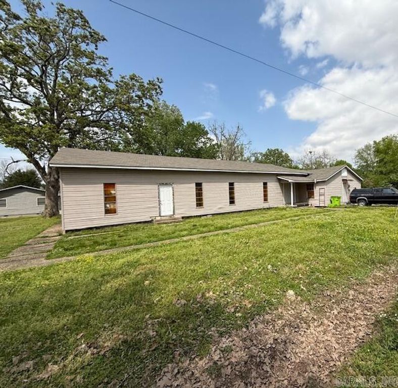 412 E 6Th St, Lonoke, AR 72086