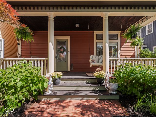 228 E 10th Street, Indianapolis, IN 46202